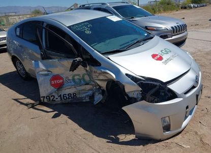 Vehicle Report for VIN JTDKN3DU8B5322657 - Image 1