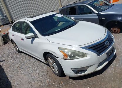 Vehicle Report for VIN 1N4AL3AP2DN400827 - Image 1