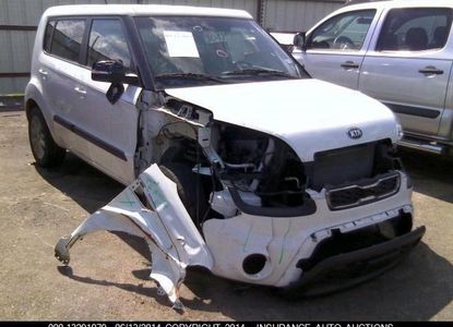 Raport pojazdu dla VIN KNDJT2A65D7500601 - Obraz 1