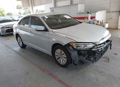 Vehicle Report for VIN 3VWC57BU7KM052908 - Image 1