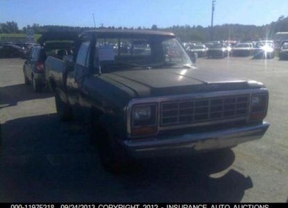 ავტომობილის ანგარიში VIN 1B7FD14E4BS145723 -ისთვის - სურათი 1