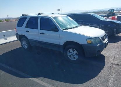 Raport pojazdu dla VIN 1FMYU02Z46KA72637 - Obraz 1