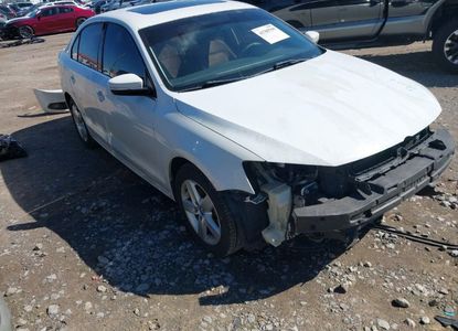 Vehicle Report for VIN 3VW3L7AJ8BM123319 - Image 1