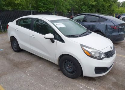 Vehicle Report for VIN KNADM4A33D6308589 - Image 1