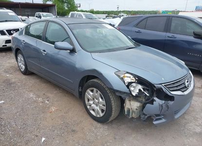 Vehicle Report for VIN 1N4AL2AP8CC179853 - Image 1