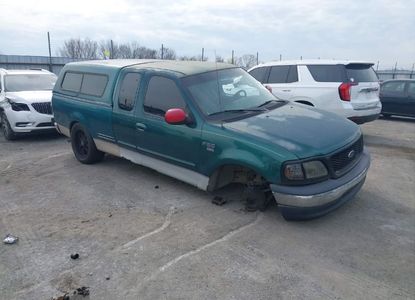 Fahrzeugbericht für VIN 2FTRX17W1YCA76589 – Bild 1