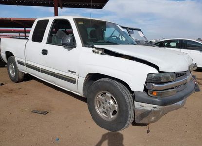 Vehicle Report for VIN 1GCEC19T5YZ155392 - Image 1