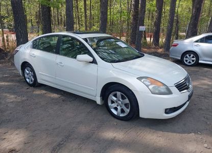 Vehicle Report for VIN 1N4AL21E19N501888 - Image 1