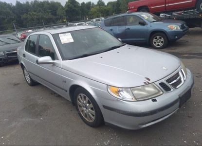 Raport vehicul pentru VIN YS3EB49EX33015820 - Imaginea 1