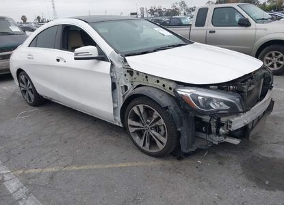 Fahrzeugbericht für VIN WDDSJ4EB5KN741618 – Bild 1