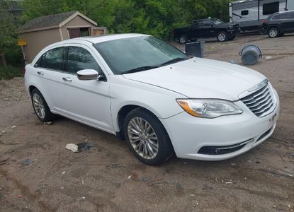 Raport pojazdu dla VIN 1C3CCBCG0CN271161 - Obraz 1