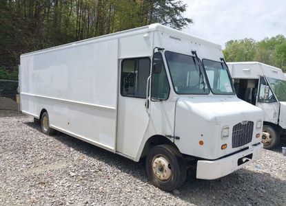 Vehicle Report for VIN 4UZAC3DVXECFW4469 - Image 1