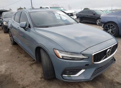 Raport pojazdu dla VIN 7JRL12FA3PG255590 - Obraz 1