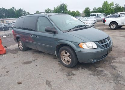 Raport pojazdu dla VIN 2D4GP44L87R150642 - Obraz 1