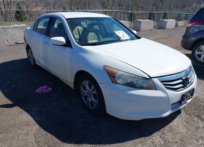 Vehicle Report for VIN 1HGCP2F65CA134406 - Image 1