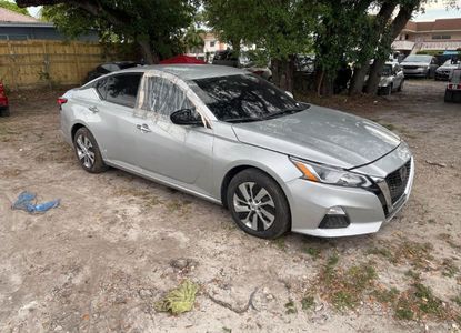 Vehicle Report for VIN 1N4BL4BVXLC199373 - Image 1