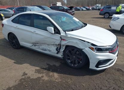 Vehicle Report for VIN 3VW6T7BU1KM194402 - Image 1