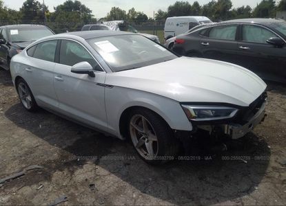 Rapport sur le véhicule pour VIN WAUENCF51KA018285 - Image 1