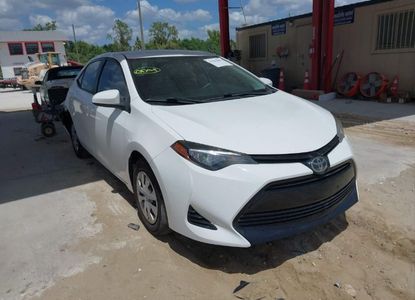 Informe del vehículo para VIN 2T1BURHEXHC803580 - Imagen 1