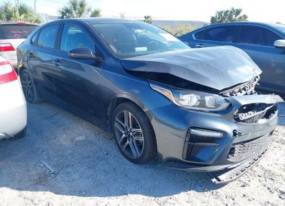 Vehicle Report for VIN 3KPF34AD3KE114076 - Image 1