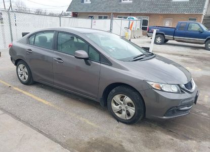 Raport pojazdu dla VIN 19XFB2F50DE066189 - Obraz 1