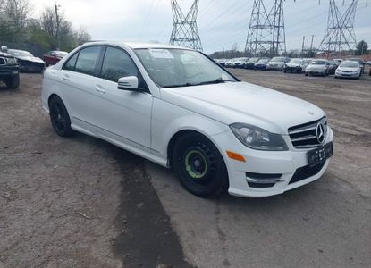 Informe del vehículo para VIN WDDGF8ABXDR259100 - Imagen 1