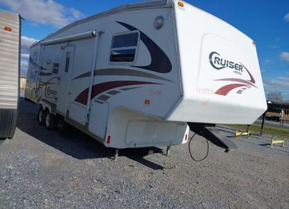 Raport pojazdu dla VIN 4V0FC282031002273 - Obraz 1