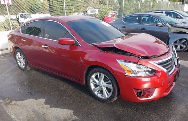 Informe del vehículo para VIN 1N4AL3AP4DN442271 - Imagen 1