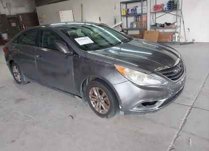 Vehicle Report for VIN 5NPEB4AC5DH574456 - Image 1