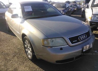 Fahrzeugbericht für VIN WAUEH24B0YN001554 – Bild 1