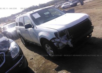 Vehicle Report for VIN 1FMCU0DG8CKB69275 - Image 1