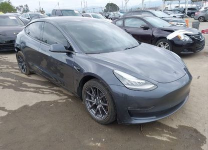 Informe del vehículo para VIN 5YJ3E1EA0JF101564 - Imagen 1