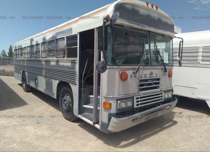 تقرير المركبة لـ VIN 1BABGC7A8MF042224 - الصورة 1