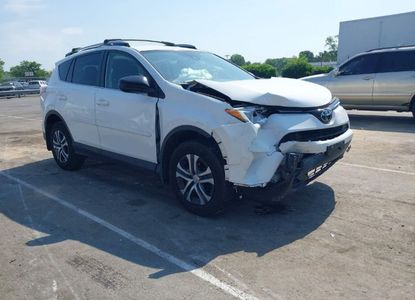 Informe del vehículo para VIN JTMBFREV8HJ157555 - Imagen 1