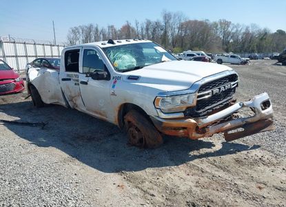 تقرير المركبة لـ VIN 3C63RRGL8PG557145 - الصورة 1