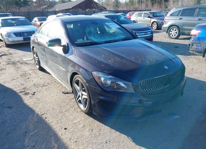 Raport pojazdu dla VIN WDDSJ4GB3EN077269 - Obraz 1