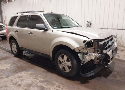 Vehicle Report for VIN 1FMCU0C71CKC20102 - Image 1