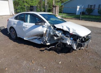 Informe del vehículo para VIN 3KPF44AC0RE786868 - Imagen 1