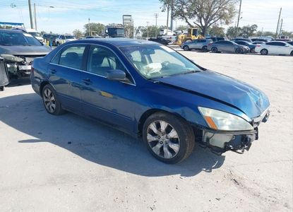 Informe del vehículo para VIN 1HGCM66576A002761 - Imagen 1