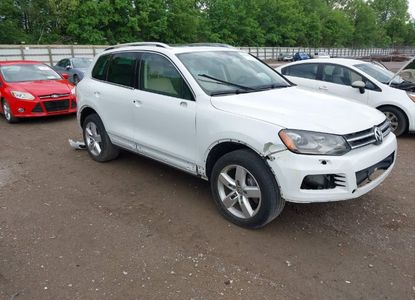 Vehicle Report for VIN WVGEF9BP5DD005322 - Image 1