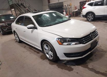 Informe del vehículo para VIN 1VWBS7A3XEC114997 - Imagen 1