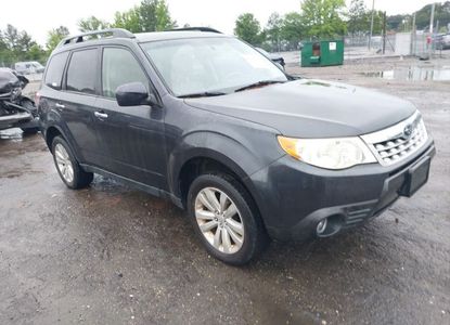 Informe del vehículo para VIN JF2SHAECXDH403678 - Imagen 1