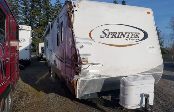 Raport pojazdu dla VIN 4YDT31021A1530997 - Obraz 1