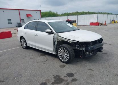 Informe del vehículo para VIN 3VWLX7AJ8DM375241 - Imagen 1