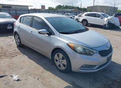 Vehicle Report for VIN KNAFK5A8XG5629507 - Image 1