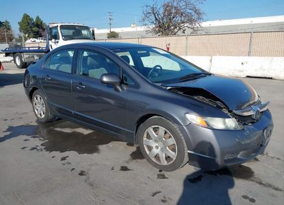 Raport pojazdu dla VIN 19XFA1F58AE003057 - Obraz 1