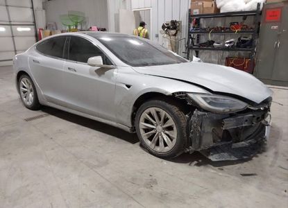 Raport pojazdu dla VIN 5YJSA1E23HF232059 - Obraz 1