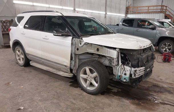 Informe del vehículo para VIN 1FM5K8D85HGD24803 - Imagen 1