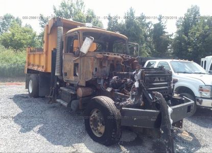 Raport vehicul pentru VIN 1M2AX02C59M001122 - Imaginea 1