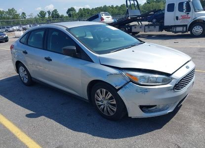 تقرير المركبة لـ VIN 1FADP3E20GL210251 - الصورة 1